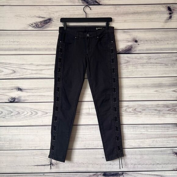 Blank NYC Faded Black Lace Up Skinny Jeans - Picture 5 of 12
